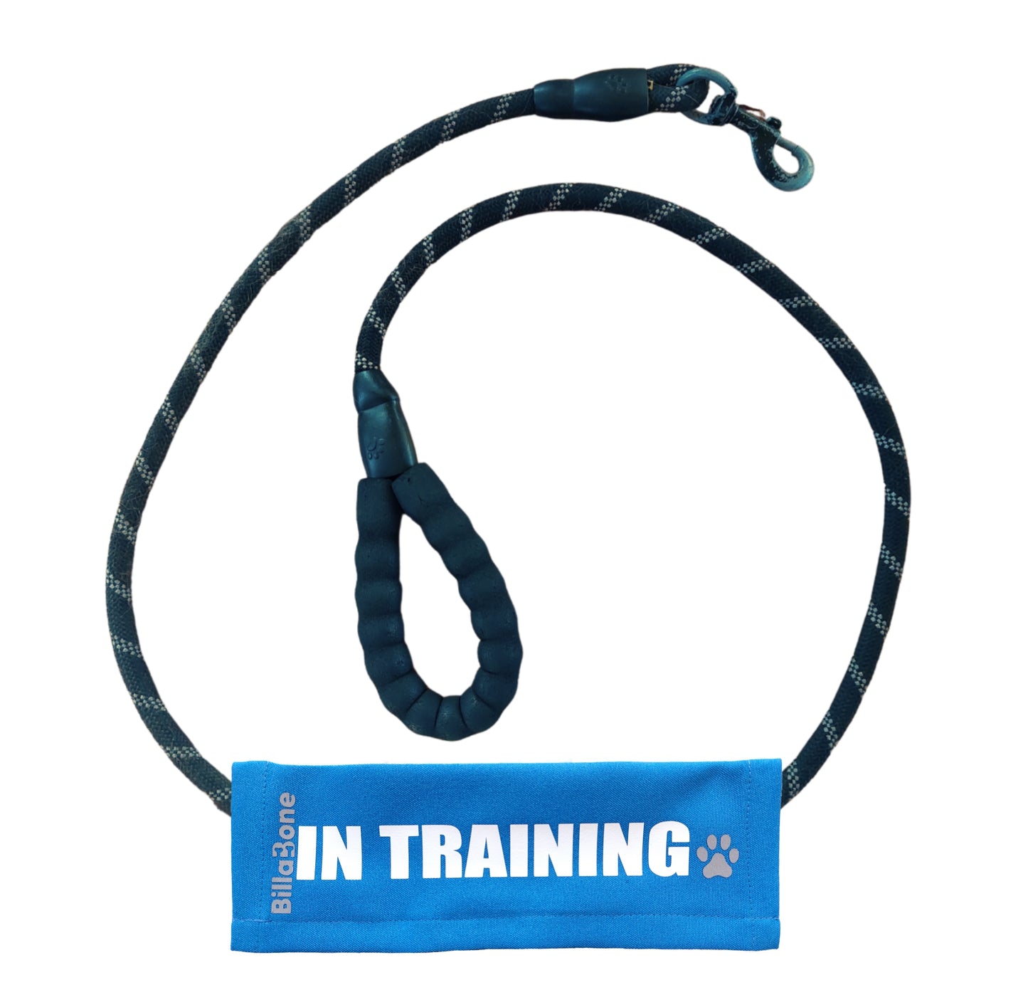 Blue “In Training” leash cover by Billabone attached to a black leash. It communicates that the dog is currently being trained and should not be distracted.
